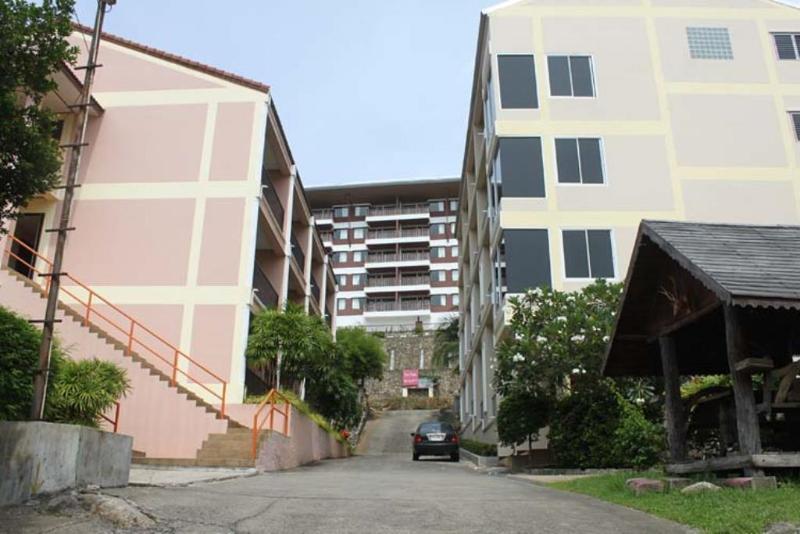 Sp House Phuket Hotel Pantai Kata Bagian luar foto